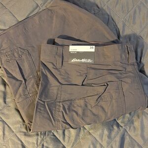 Eddie Bauer Men's Cargo Shorts Classic/Regular Fit - NWT - Size 35